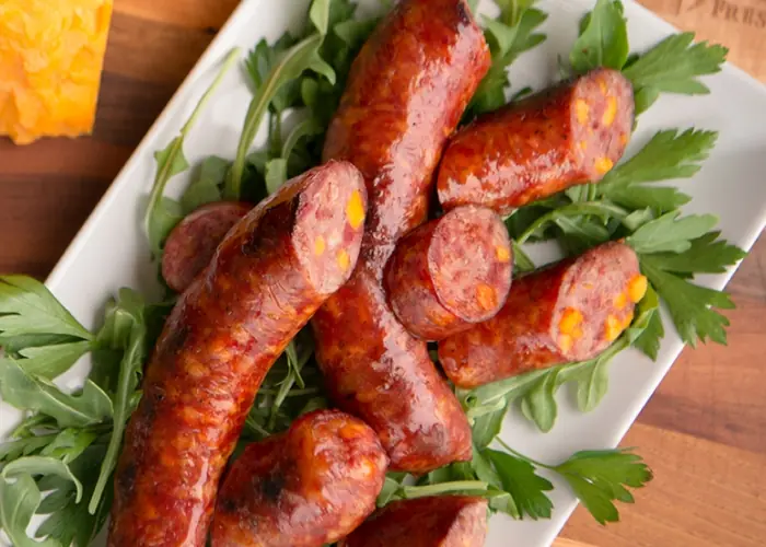 cheddar-farmer-sausage_web-ojgzx9davimwk4xu4oqqj7d0qjbqsiecbwi7bx0oso